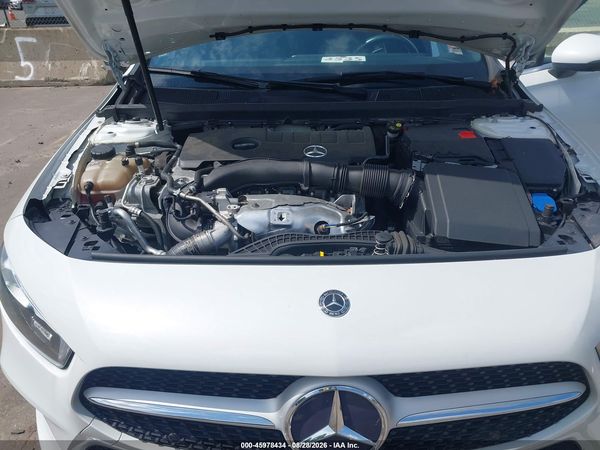 2019 MERCEDES-BENZ A 220 4MATIC