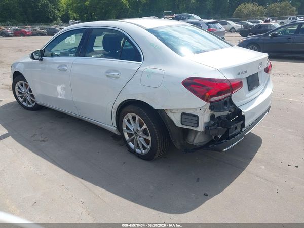 2019 MERCEDES-BENZ A 220 4MATIC
