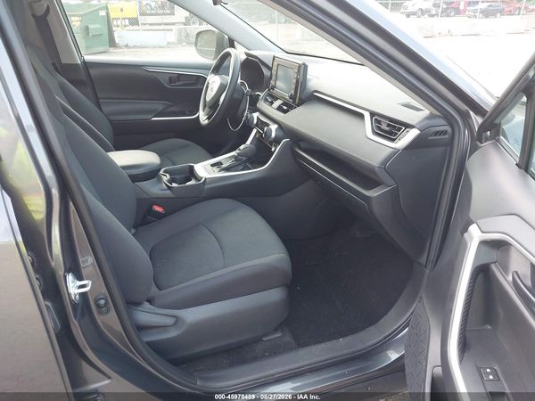 2020 TOYOTA RAV4 LE — I5