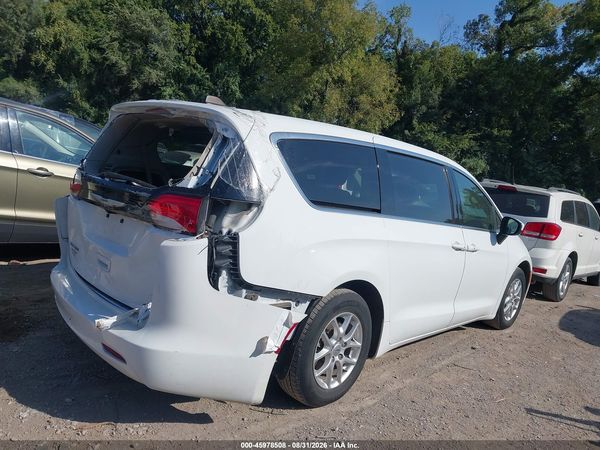 2023 CHRYSLER VOYAGER LX — I116