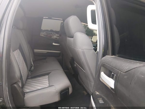2021 TOYOTA TUNDRA SR5 — I8