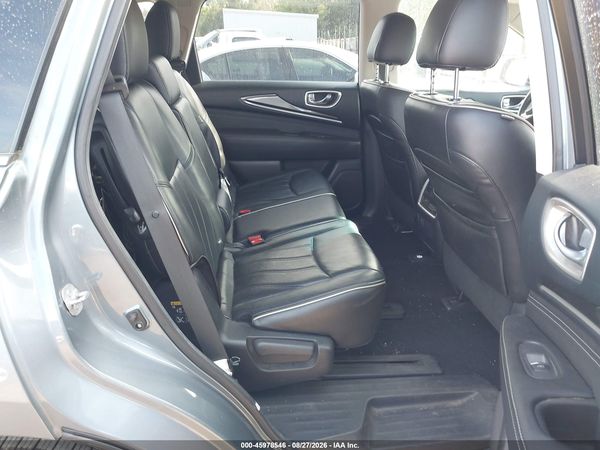 2017 INFINITI QX60 — I8