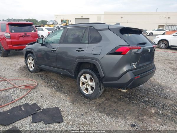2019 TOYOTA RAV4 XLE — I3