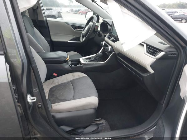 2019 TOYOTA RAV4 XLE — I5