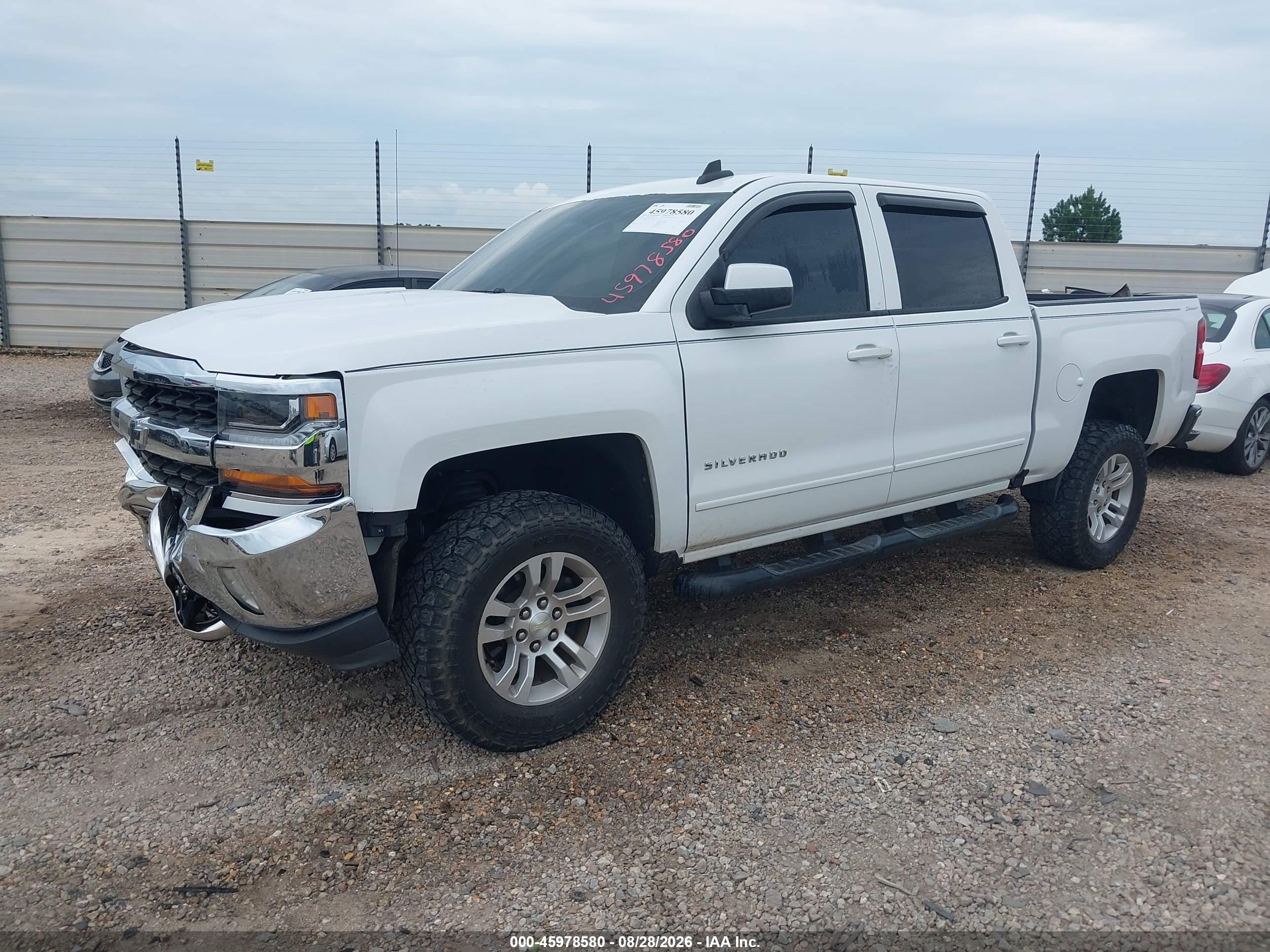 2017 CHEVROLET SILVERADO 1500 1LT — I2