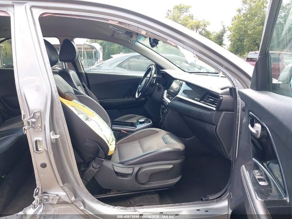 2022 KIA NIRO EV EX — I5
