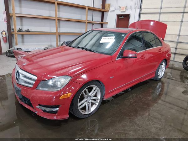 2012 MERCEDES-BENZ C 250 — I2