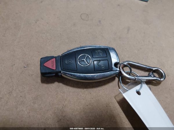 2012 MERCEDES-BENZ C 250 LUXURY/SPORT — I11