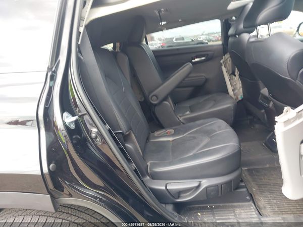 2021 TOYOTA HIGHLANDER XLE — I6