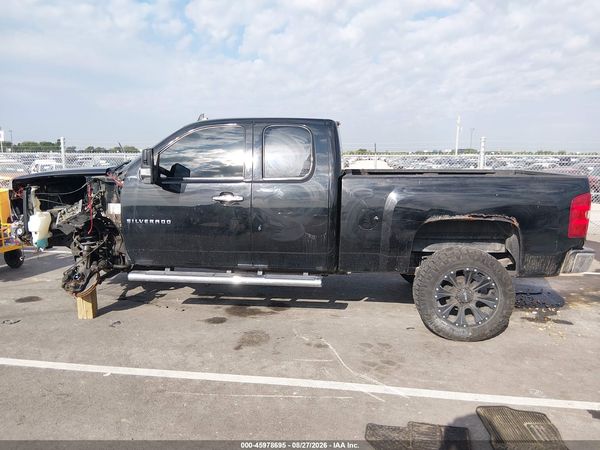 2012 CHEVROLET SILVERADO 1500 LT — I117