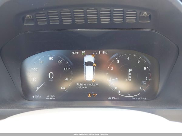 2020 VOLVO XC90 T5 MOMENTUM 7 PASSENGER