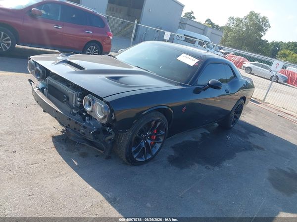 2015 DODGE CHALLENGER SRT HELLCAT