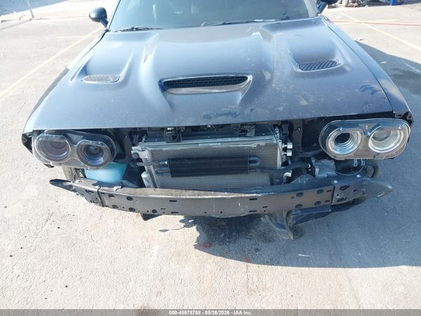 2015 DODGE CHALLENGER SRT HELLCAT