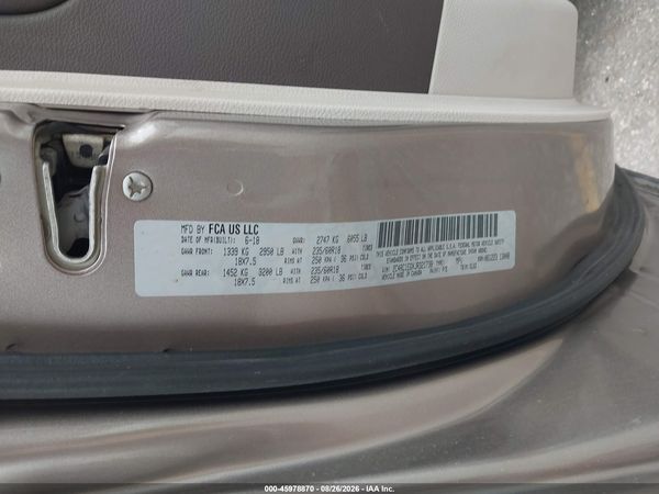 2018 CHRYSLER PACIFICA TOURING L PLUS — I9
