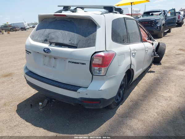 2018 SUBARU FORESTER — I4