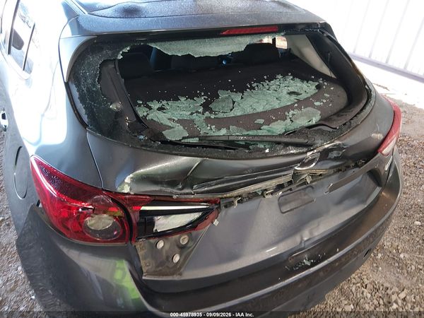 2016 MAZDA MAZDA3 I SPORT — I152