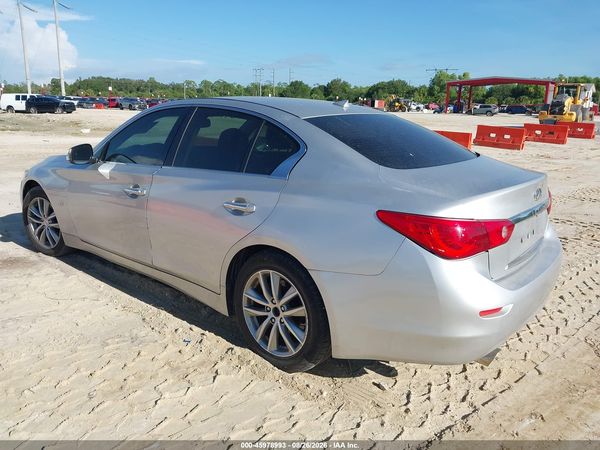 2016 INFINITI Q50 2.0T BASE/2.0T PREMIUM