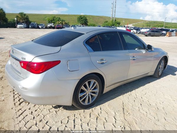 2016 INFINITI Q50 2.0T BASE/2.0T PREMIUM
