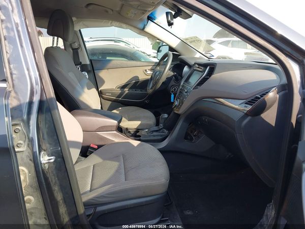 2018 HYUNDAI SANTA FE SE — I5