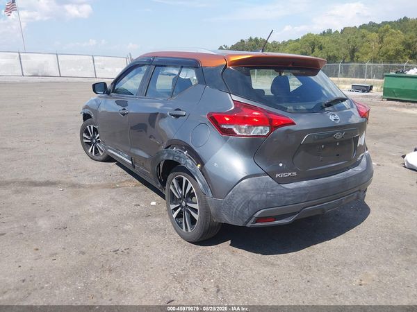 2019 NISSAN KICKS SR