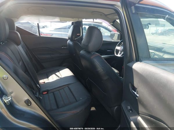 2019 NISSAN KICKS SR