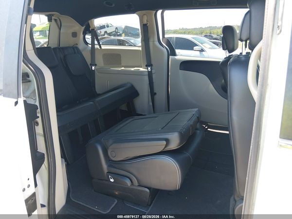 2018 DODGE GRAND CARAVAN SXT — I8