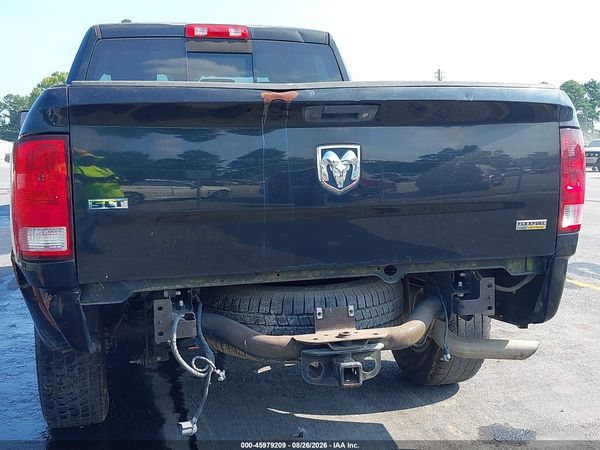 2018 RAM 1500 SLT  4X2 6'4 BOX