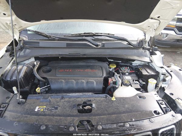 2019 JEEP COMPASS LATITUDE — I10