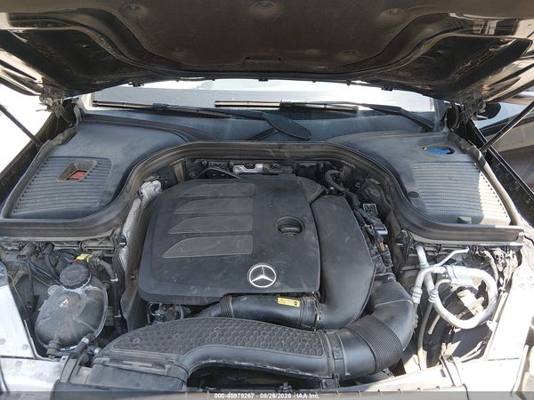 2020 MERCEDES-BENZ GLC 300 GLC300 — I10