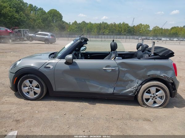 2016 MINI CONVERTIBLE COOPER — I117