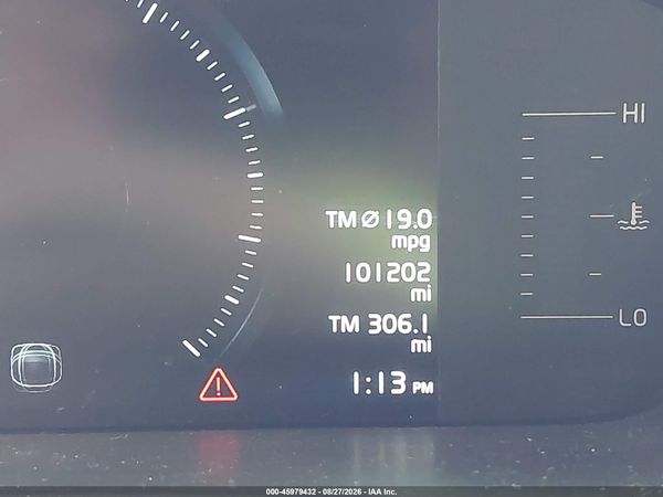 2019 VOLVO XC90 T5 MOMENTUM — I118