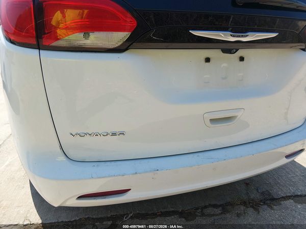 2023 CHRYSLER VOYAGER LX