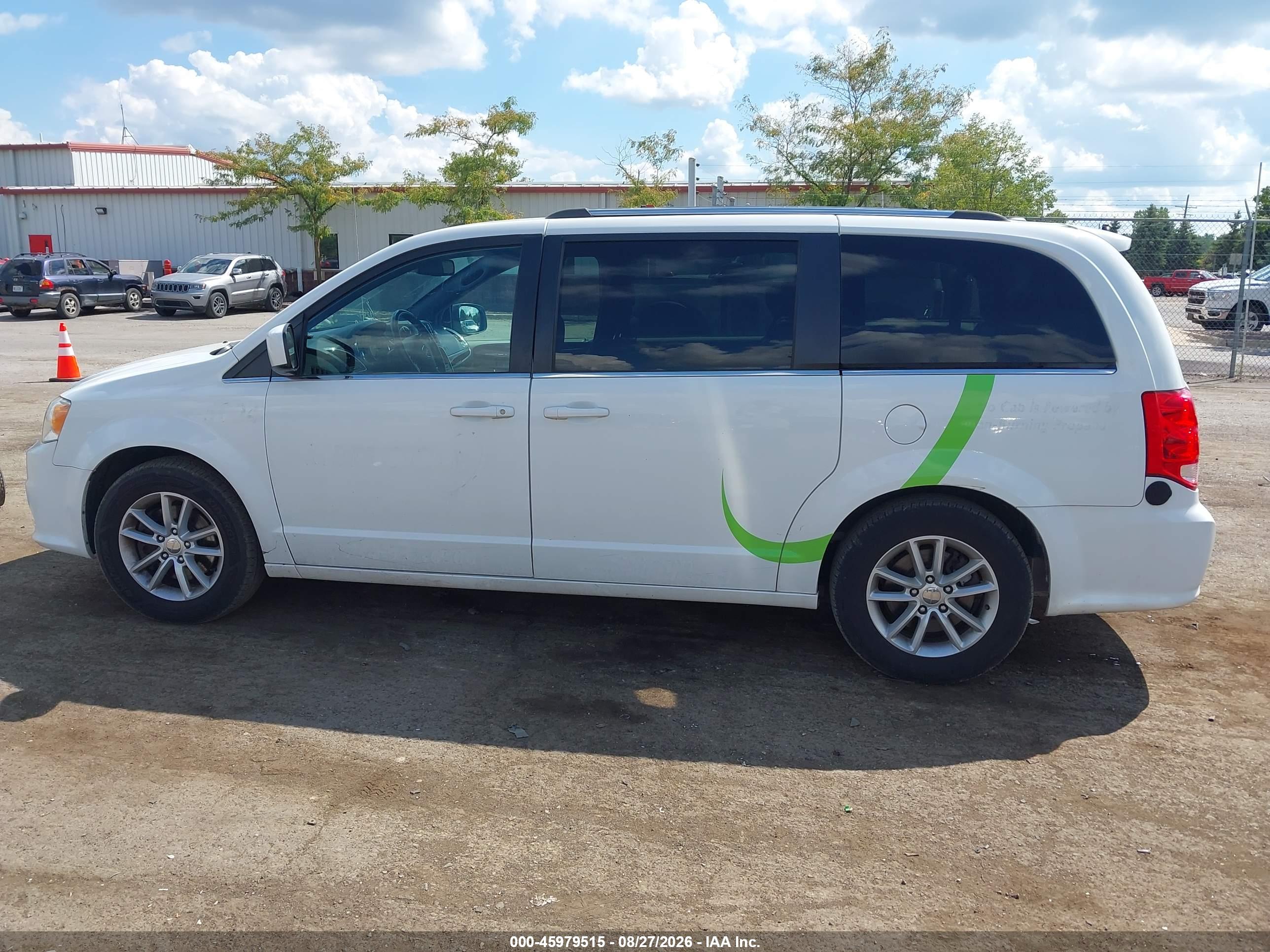 2020 DODGE GRAND CARAVAN SXT