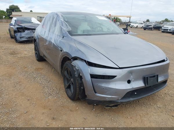 2026 TESLA MODEL Y — I1