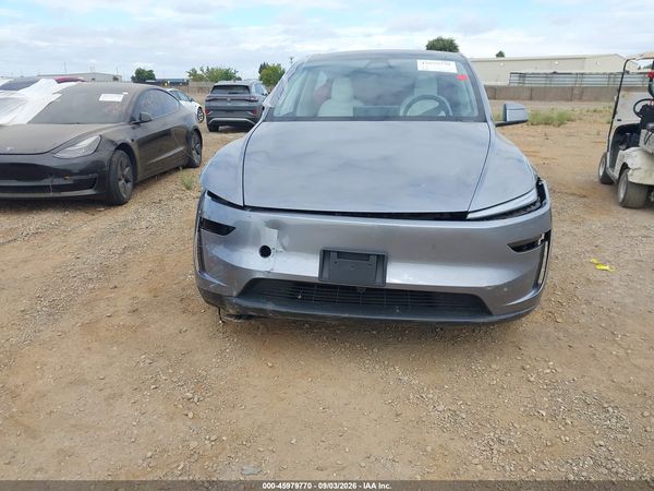 2026 TESLA MODEL Y — I5