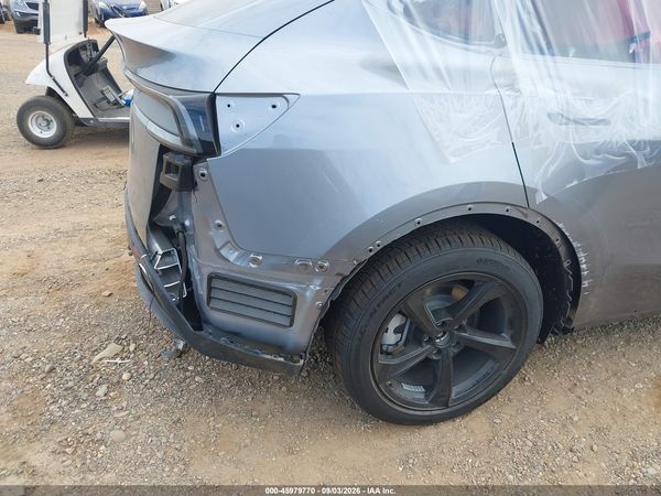 2026 TESLA MODEL Y — I112