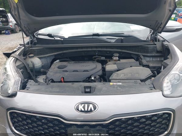 2019 KIA SPORTAGE EX — I10
