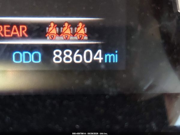 2019 TOYOTA RAV4 LE — I118