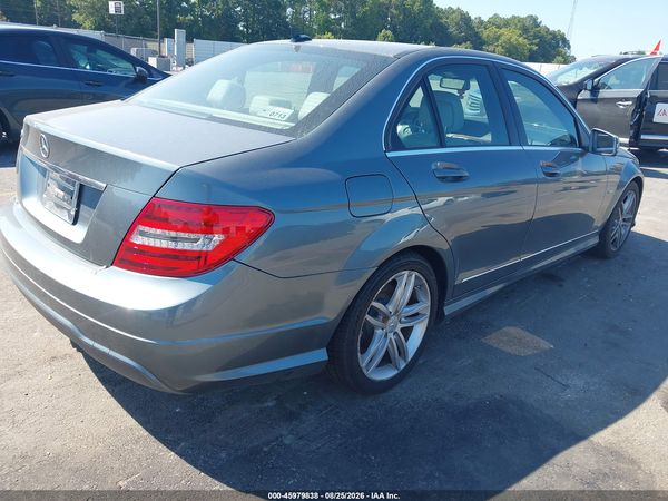 2012 MERCEDES-BENZ C 250 SPORT