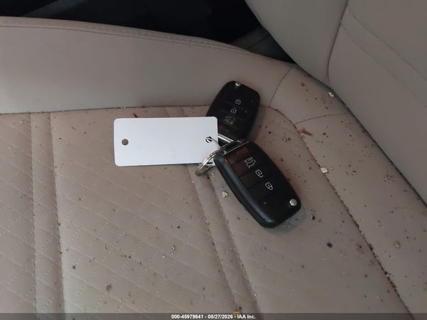 2017 KIA SORENTO 2.4L LX
