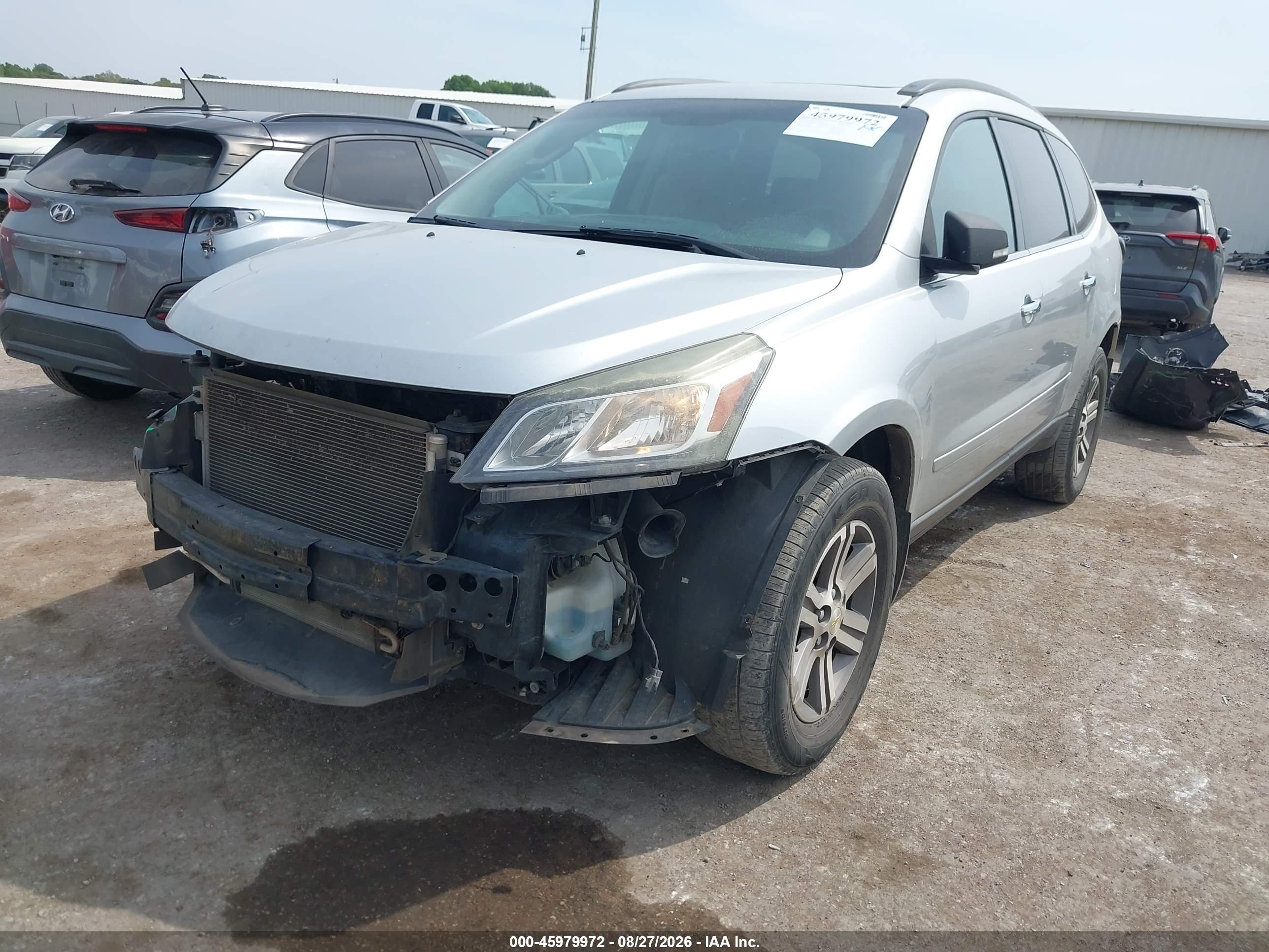 2015 CHEVROLET TRAVERSE LT — I2