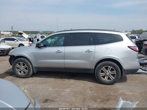 2015 CHEVROLET TRAVERSE LT — I117