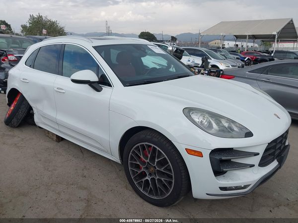 2015 PORSCHE MACAN TURBO — I1