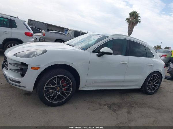 2015 PORSCHE MACAN TURBO — I117