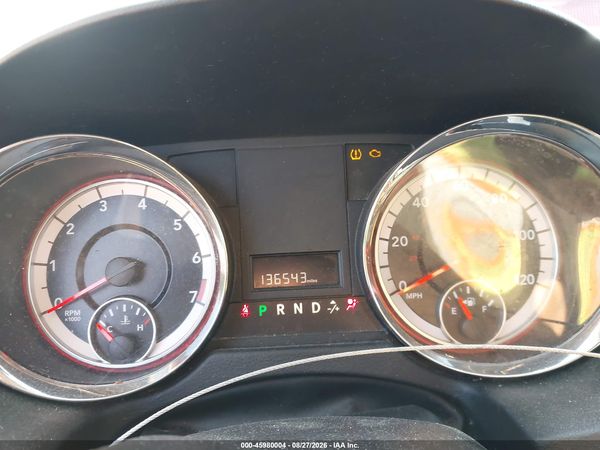 2015 DODGE GRAND CARAVAN SXT — I7