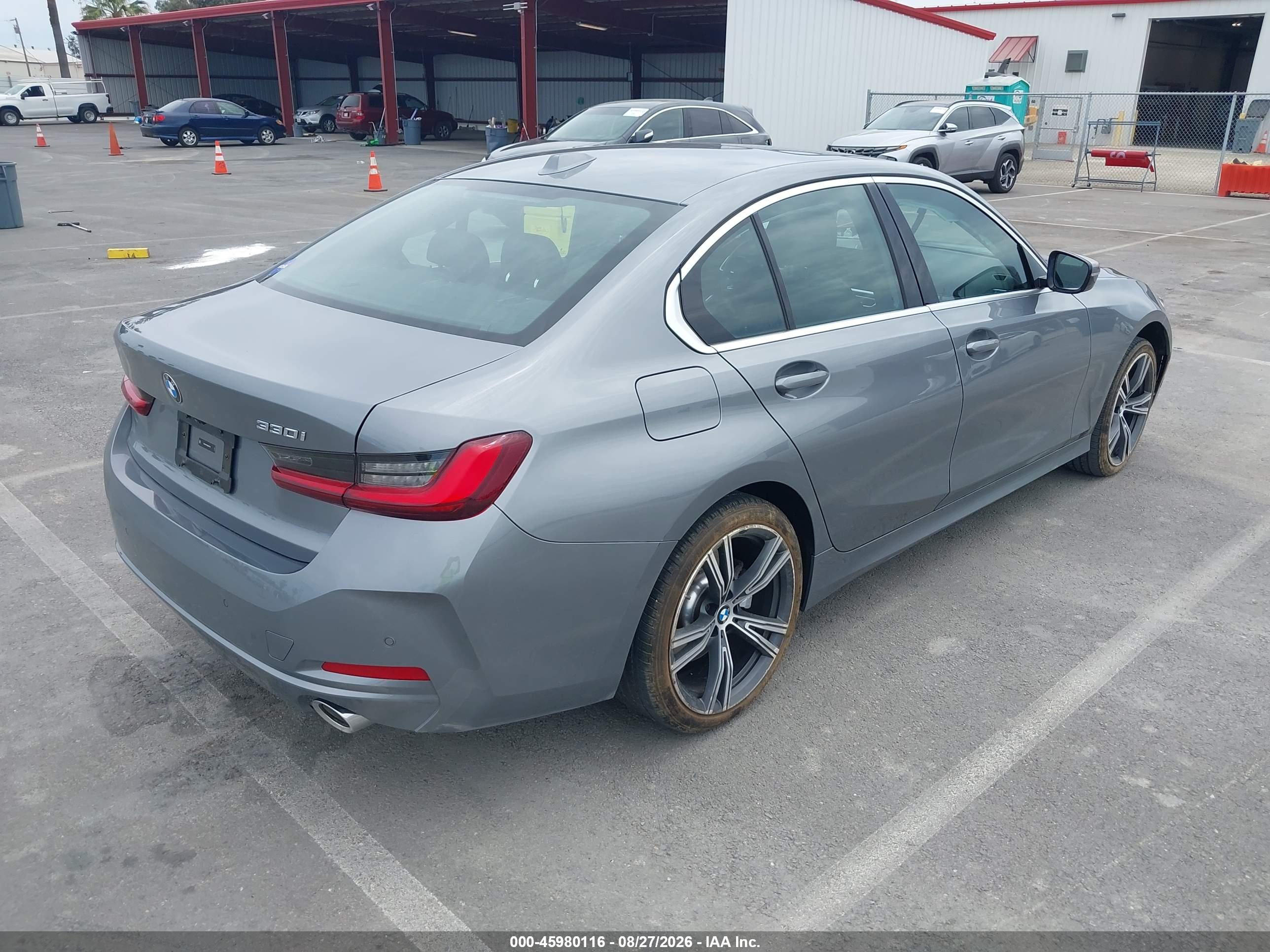 2024 BMW 330I — I4