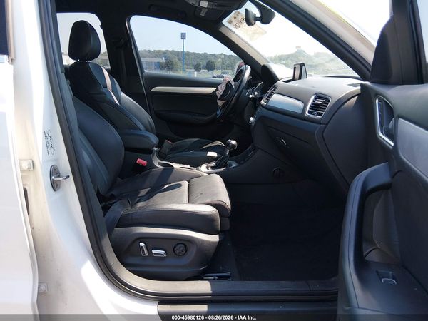 2017 AUDI Q3 2.0T PREMIUM — I5