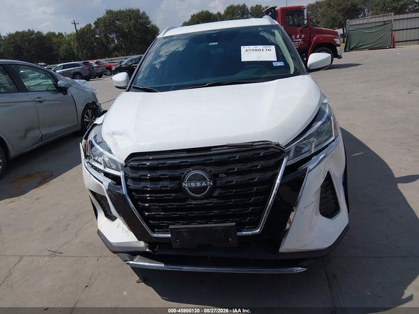 2023 NISSAN KICKS SV XTRONIC CVT — I6