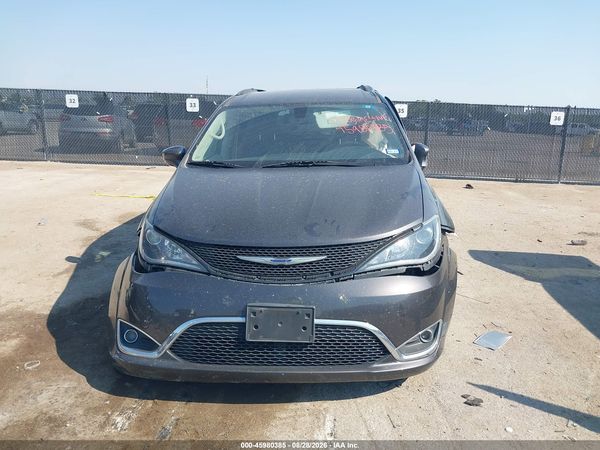 2020 CHRYSLER PACIFICA TOURING L — I115