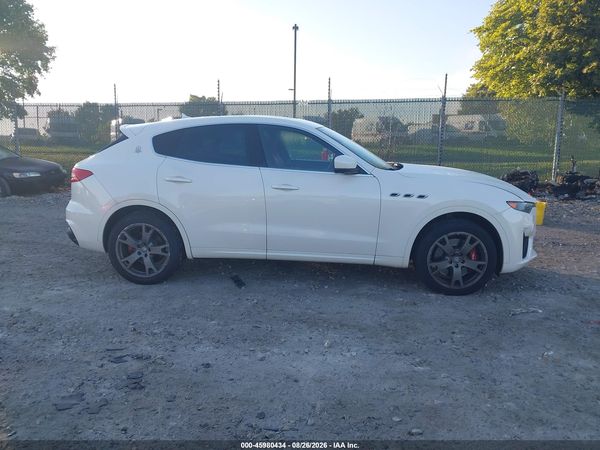 2019 MASERATI LEVANTE GTS/TROFEO